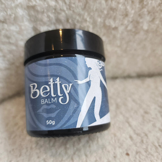 Betty Balm. Pre Surf Hair Balm. Made by Tash!