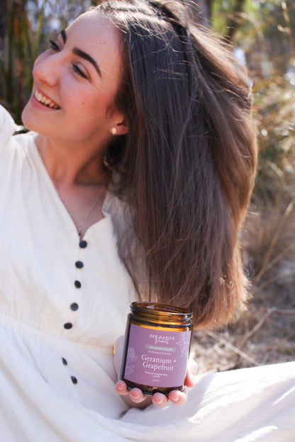 Geranium and grapefruit essential oil candle