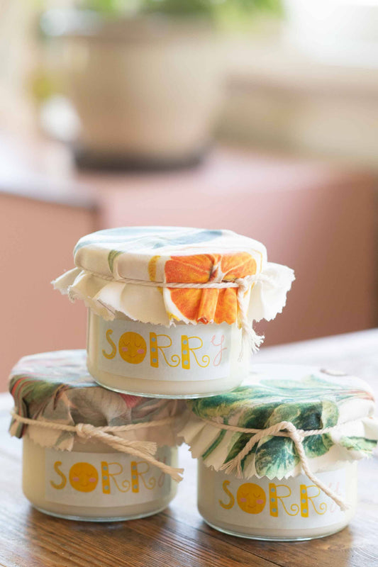 Sorry Candle - Vanilla & Cedarwood
