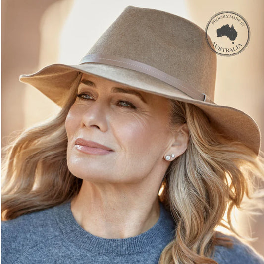 DEBORAH HUTTON CANOPY BAY MIXED CAMEL (M/L) 58cm BROMLEY II FELT FEDORA HAT. HANDMADE IN AUSTRALIA